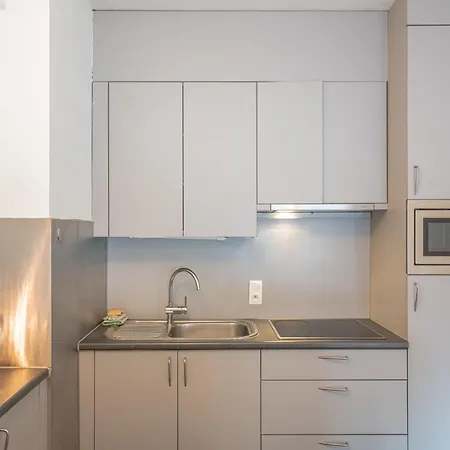Bright And Apartment *